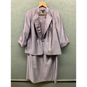 Dana Kay Women's 18W Lavender Satin Jacket Skirt Set Pleated Zipper‎ Closure